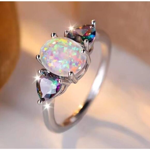 New without Tags Beautiful Simulated White Fire Opal Ring Size 7 - Picture 4 of 5
